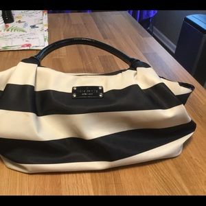 Black and Ivory Kate spade New York handbag/purse